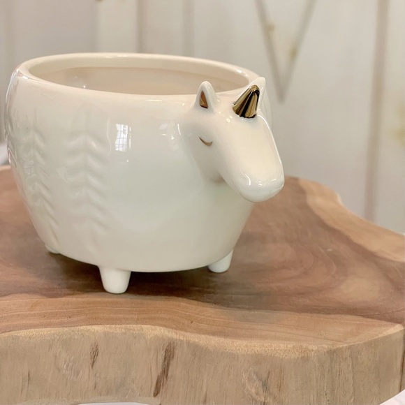 Opalhouse Stoneware  Mug, White & Gold 3D UNICORN 
New condition - Picture 2 of 9